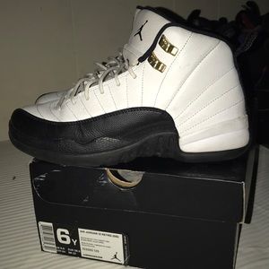 Air Jordan Retro 12’s “Taxi’s 2013 Release”.